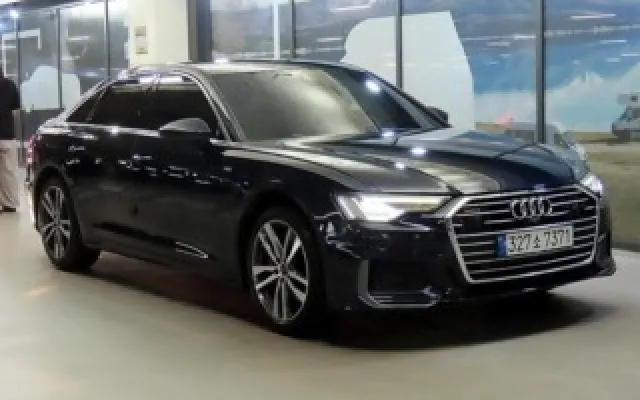 수원중고차할부조회 A6 (C8) 45 TFSI 콰트로 프리미엄 매물 사진 10 - 2022/06 73,954km